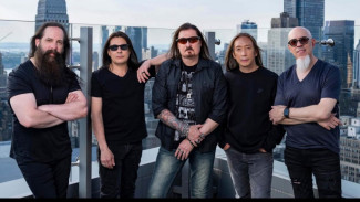 Viral Dream Theatre Akan Konser di Solo!