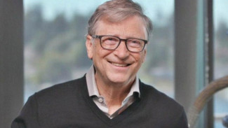 Keluar dari Daftar Orang Terkaya Dunia, Bill Gates Buang Rp300 Triliun