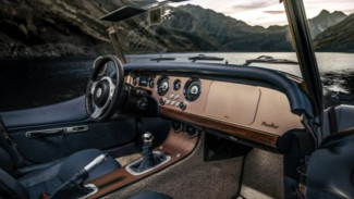 Sennheiser Lengkapi Sistem Audio Mobil Sport Morgan Motor Company