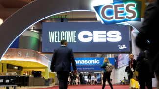 Smartphone Terbaik Yang Tampil  di CES 2024