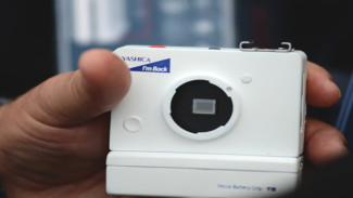 Ada Mirrorless Terkecil Di dunia