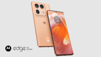 Motorola Edge 50 Ultra Hadir Dibekali Snapdragon 8s Gen 3, RAM 16GB dan Layar P-OLED 144Hz!