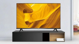 5 Rekomendasi Smart TV TCL Terbaik 2024: Hiburan Berkualitas Tinggi dengan Harga Terjangkau!