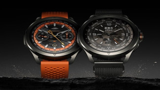 Smartwatch Xiaomi Watch S4 Sport: Bodi Titanium, Kaca Safir, Layar Oled