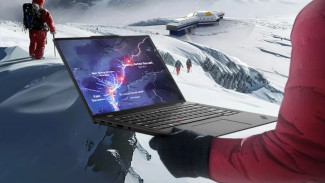 Lenovo ThinkPad T14s: Snapdragon X Elite, Baterai 29 Jam, Layar OLED