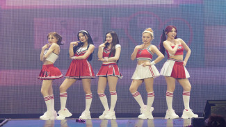 Red Velvet Menyelesaikan Tur Fan-Con di Seoul dengan Sukses