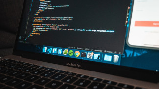 15 Rekomendasi Laptop Terbaik untuk Programmer Profesional 2024: Pilih yang Tepat!