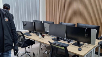 Terungkap Fakta Mengejutkan! Oknum Komdigi Lindungi Ribuan Situs Judi Online