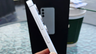 Cara Pakai Portrait Studio di Galaxy S24 FE untuk Profil Digital