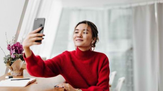 Terpesona! 3 HP Kamera Selfie Terbaik 2024, Harga Mulai Rp2 Jutaan Saja