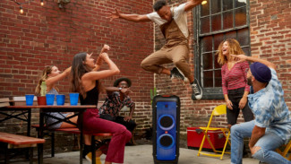 3 Pilihan Speaker JBL Party MAX dengan Suara BASS Power FULL untuk Pesta Indoor atau Outdoor Terbaik 2025!