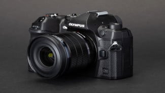 Olympus OM System OM-1: Kamera Mirrorless dengan Fitur Canggih untuk Fotografi Profesional