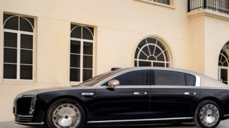 Harga Rp 3,3 Miliar, Ini Spesifikasi Menakjubkan Sedan Listrik Maextro S800!