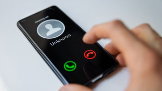 Nomor HPmu Jadi Kontak Darurat Pinjol? 3 Cara Jitu Mengatasinya!