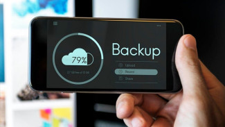 5 Cara Backup Data HP yang Super Simpel & Nggak Bikin Ribet!