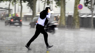 Rahasia Jaga Stamina di Musim Hujan, Ini Cara Ampuh Tetap Sehat & Bugar