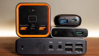 5 Power Bank Terbaik untuk Mengatasi Baterai Smartphone Boros