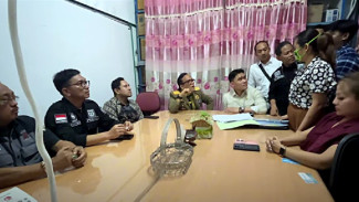 Sidak Wamenaker: Jan Hwa Diana Dituding Tahan Ijazah dan Langgar Hak Pekerja