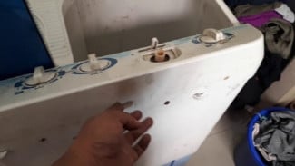 Cara Mudah Bongkar Baut Berkarat di Mesin Cuci dengan Trik Sederhana
