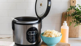 Perpanjang Umur Rice Cooker Dengan 7 Cara Mudah Ini