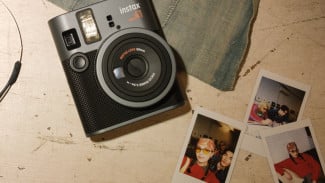 Keunggulan instax Mini 41: Kamera Instan Praktis dengan Teknologi Modern