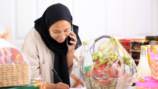 7 Ide Jualan Kreatif 2025 yang Terbukti Menghasilkan Uang Tambahan
