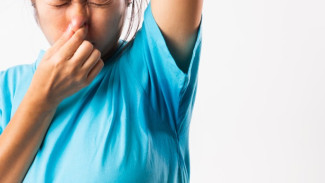 Tips Atasi Bau Ketiak agar Tetap Wangi Sepanjang Hari