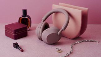 Sony WH-1000XM6: Headphone Ideal untuk Telekonferensi dan Musik Berkualitas Tinggi