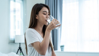 Tips Sederhana untuk Tidur Lebih Nyenyak dengan Minum Air Hangat