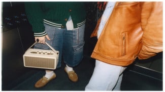 Marshall Kilburn III Resmi Meluncur: Speaker Tangguh dengan Baterai 50 Jam dan Fitur Modern