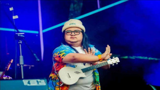 Gustiwiw, Sang Pencipta Lagu 