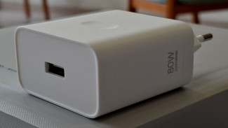 Bahaya Mengerikan! Jangan Biarkan Charger Tertancap di Stopkontak, Ini Risikonya!