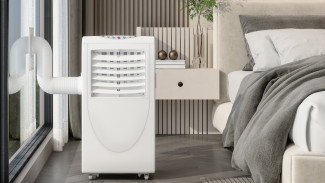 7 Rekomendasi AC Portable Low Watt Terbaik 2025