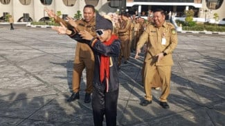 Rayyan Arkan Dhika Dapat Beasiswa Rp20 Juta dari Menbud: Inspirasi Anak Muda di Pacu Jalur
