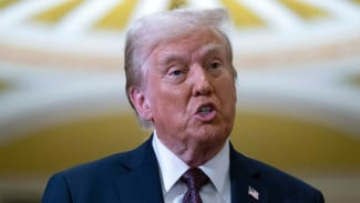 Donald Trump Langkahkan 115 Sanksi Baru terhadap Iran, Ini Dampaknya!