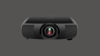 Proyektor Epson LS9000 Hadirkan Visual 4K Memukau untuk Hiburan Rumah