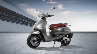 U-WinFly T85: Motor Listrik Retro Kekinian dengan Harga Terjangkau