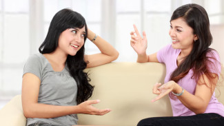 Psikologi Ungkap Alasan di Balik Kebiasaan Menghindari Tatapan Mata Saat Berbicara!