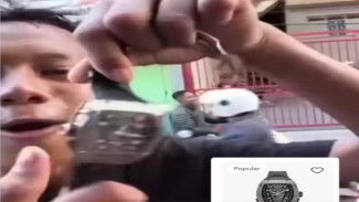 Koleksi Jam Tangan Mewah Ahmad Sahroni Dijarah, Bocah Pamer di Medsos