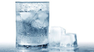 Rahasia di Balik Manfaat Air Es untuk Kesehatan yang Jarang Diketahui Orang!