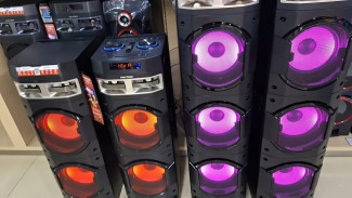 Duel Speaker Legendaris: Polytron vs Sharp, Siapa Raja Suara di Kelas 2 Jutaan?