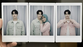 Cara Bikin Foto Polaroid Bareng Idol Kpop Pakai Gemini AI