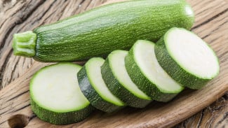 Jangan Cuma Tahu Enaknya, Ini 6 Manfaat Zucchini untuk Diet dan Kesehatan Tubuh!