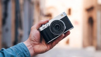 Fujifilm Rilis Kamera Mirrorless X-E5 dan Lensa XF23mmF2.8 R WR di Indonesia