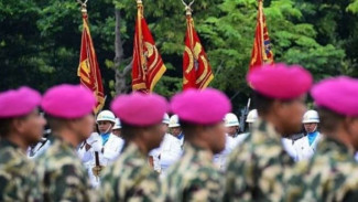 Detik-Detik Mencekam! Prajurit Marinir Gugur Saat Terjun Payung, TNI AL Berduka!