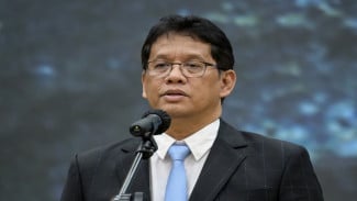 Viral! Pegawai Kemenkeu Nongkrong di Starbucks, Purbaya Langsung Naik Pitam dan Ancam Pecat!