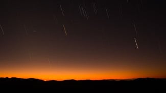 Inilah Waktu Terbaik Saksikan Hujan Meteor Epsilon Geminid di Indonesia!