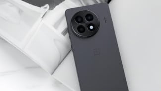 OnePlus Ace 5 Pro Resmi Meluncur: Desain Mewah, Performa Snapdragon 8 Elite, dan Pengisian 150W Super Cepat
