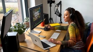 MacBook Pro 14 Inci Chip M5 Tawarkan Daya Tahan Baterai Hingga 24 Jam! Berikut Keunggulannya