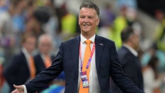 Jika Louis van Gaal Resmi Latih Garuda, 4 Pemain Ini Bisa Kehilangan Tempat!